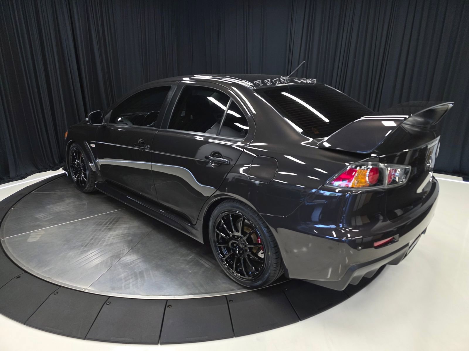 Used 2015 Mitsubishi Lancer Evolution GSR AWD/4WD image 12