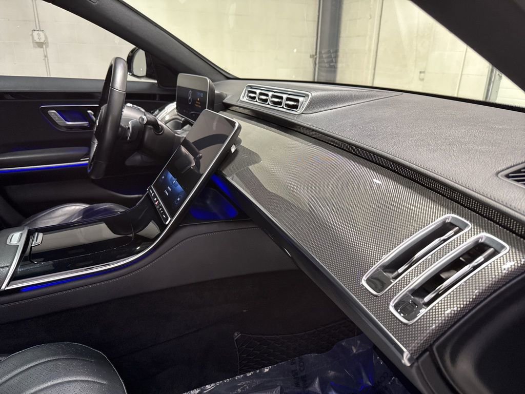 Used 2023 Mercedes-Benz S 500 4MATIC w/ AMG Line image 37