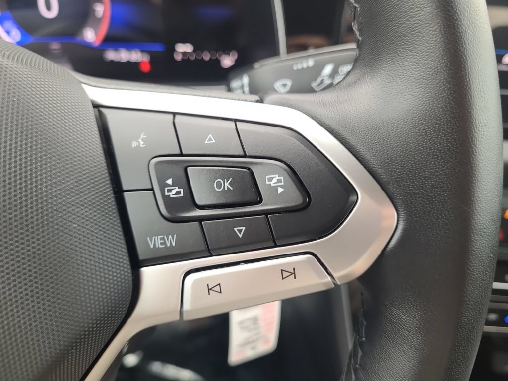Used 2025 Volkswagen Jetta Sport FWD image 22
