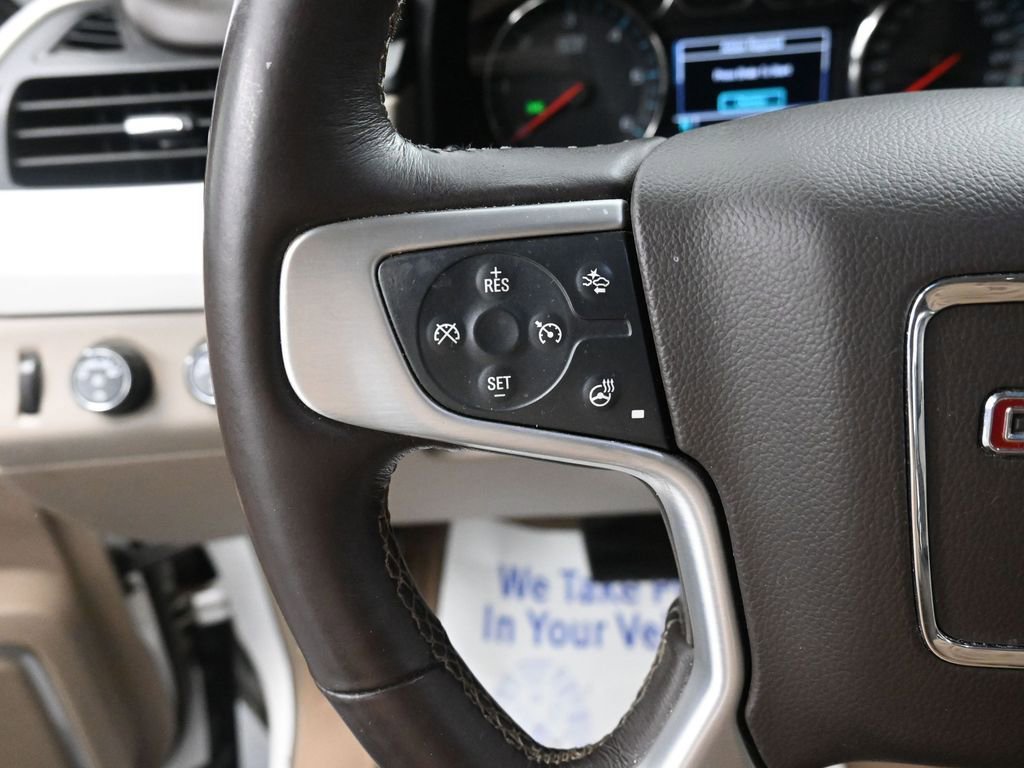Used 2017 GMC Yukon SLT image 36