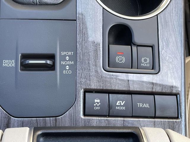 Used 2021 Toyota Highlander Platinum image 27