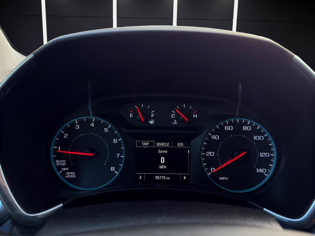 Used 2021 Chevrolet Equinox LS image 17