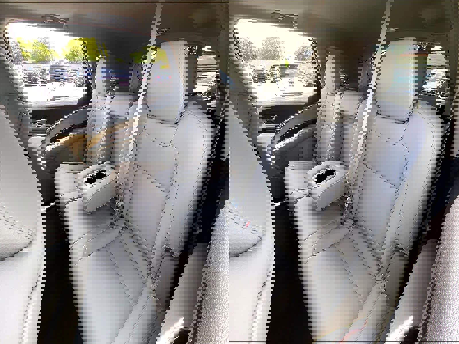 Used 2020 Acura MDX FWD image 27