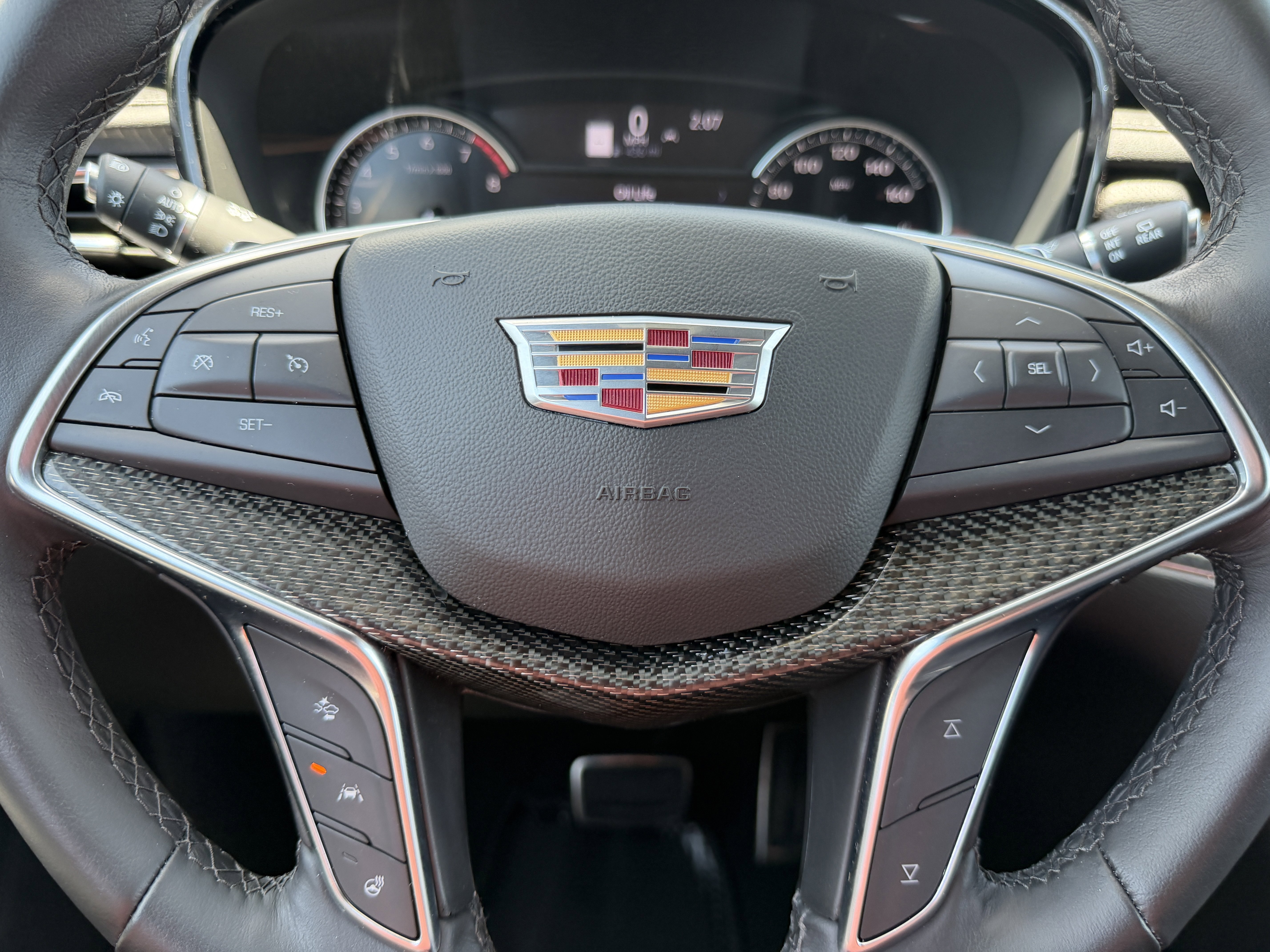 Certified 2023 Cadillac XT5 Sportv w/ LPO, Floor Liner Package AWD/4WD image 30
