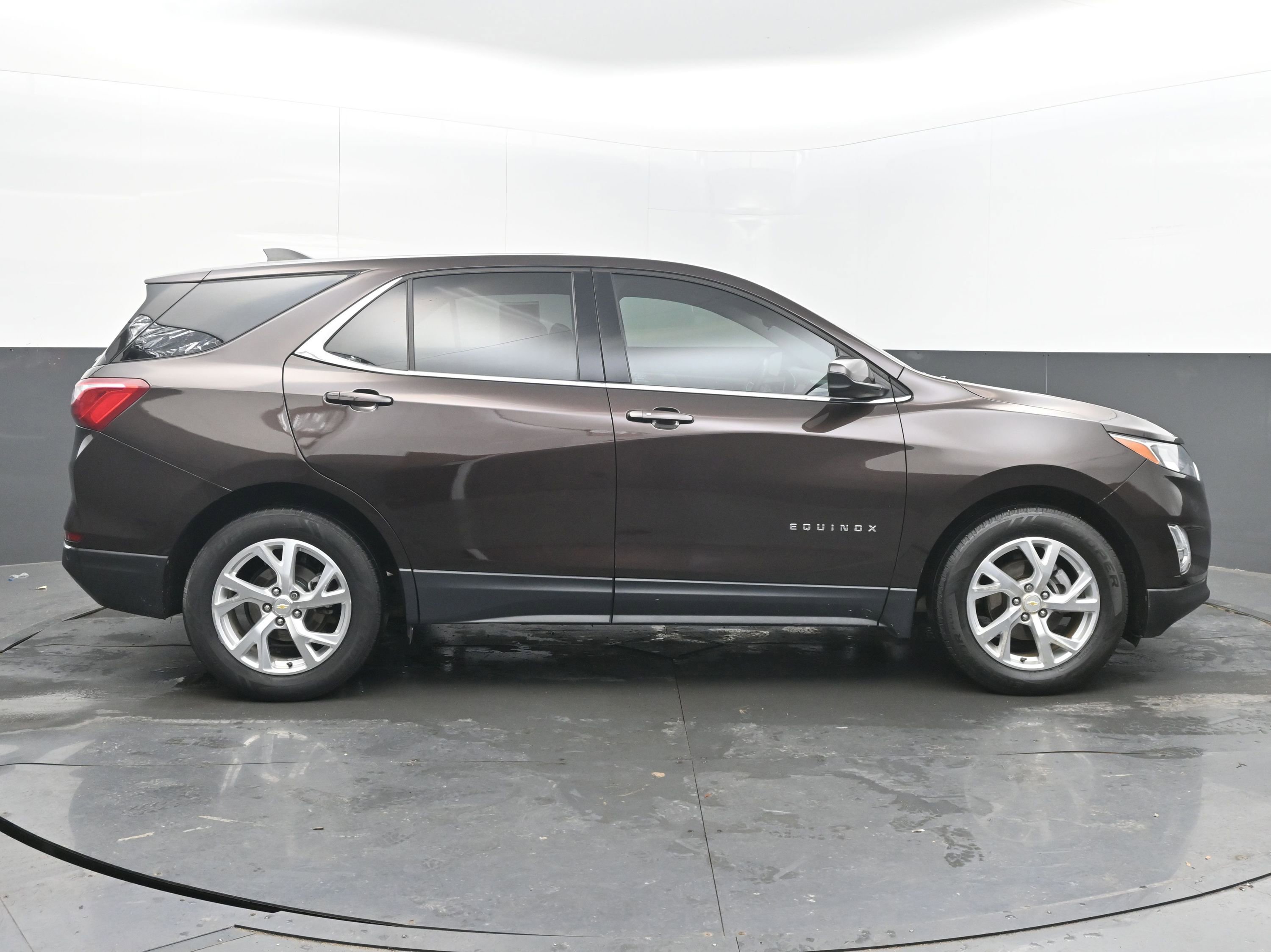 Used 2020 Chevrolet Equinox LT image 8
