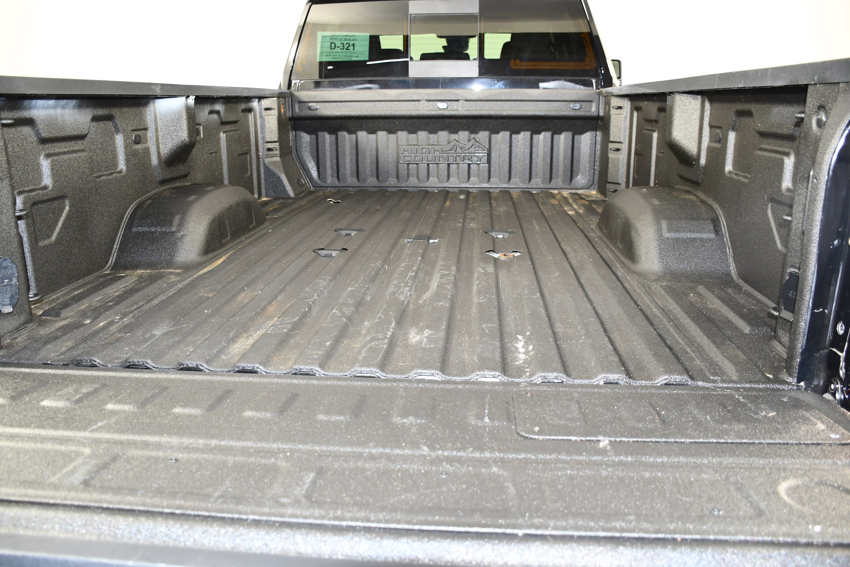 Used 2024 Chevrolet Silverado 3500 High Country w/ High Country Premium Package AWD/4WD image 57