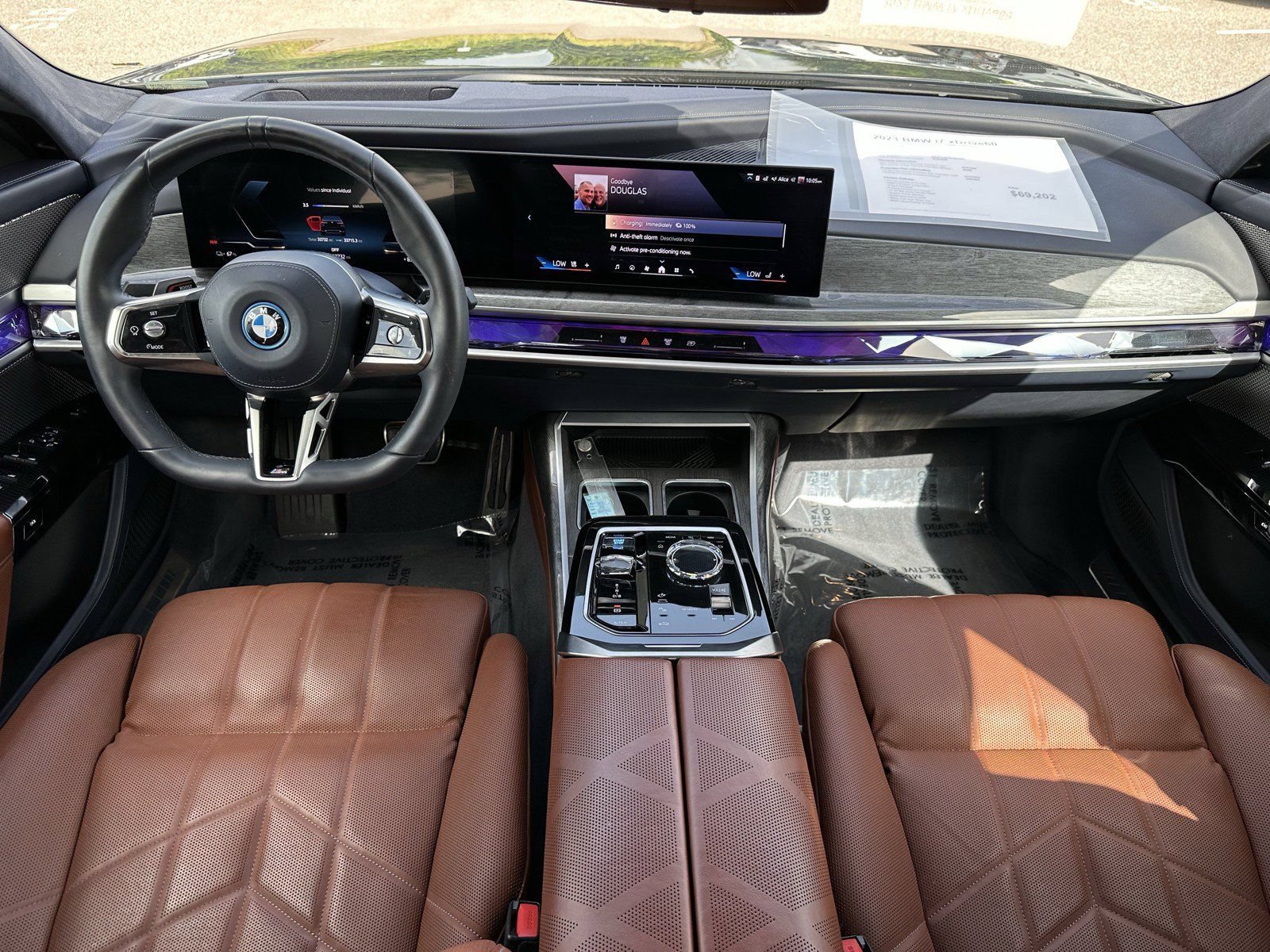 Used 2023 BMW i7 xDrive60 AWD/4WD image 11