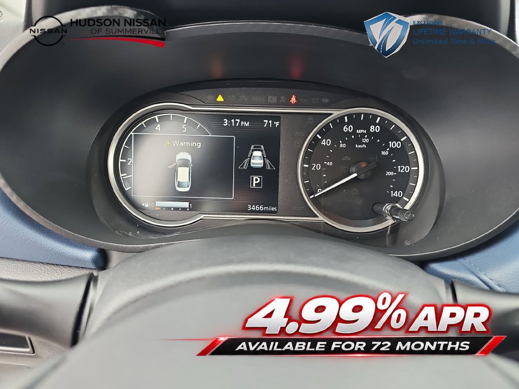 Used 2025 Nissan Versa SV w/ Trunk Package FWD image 20