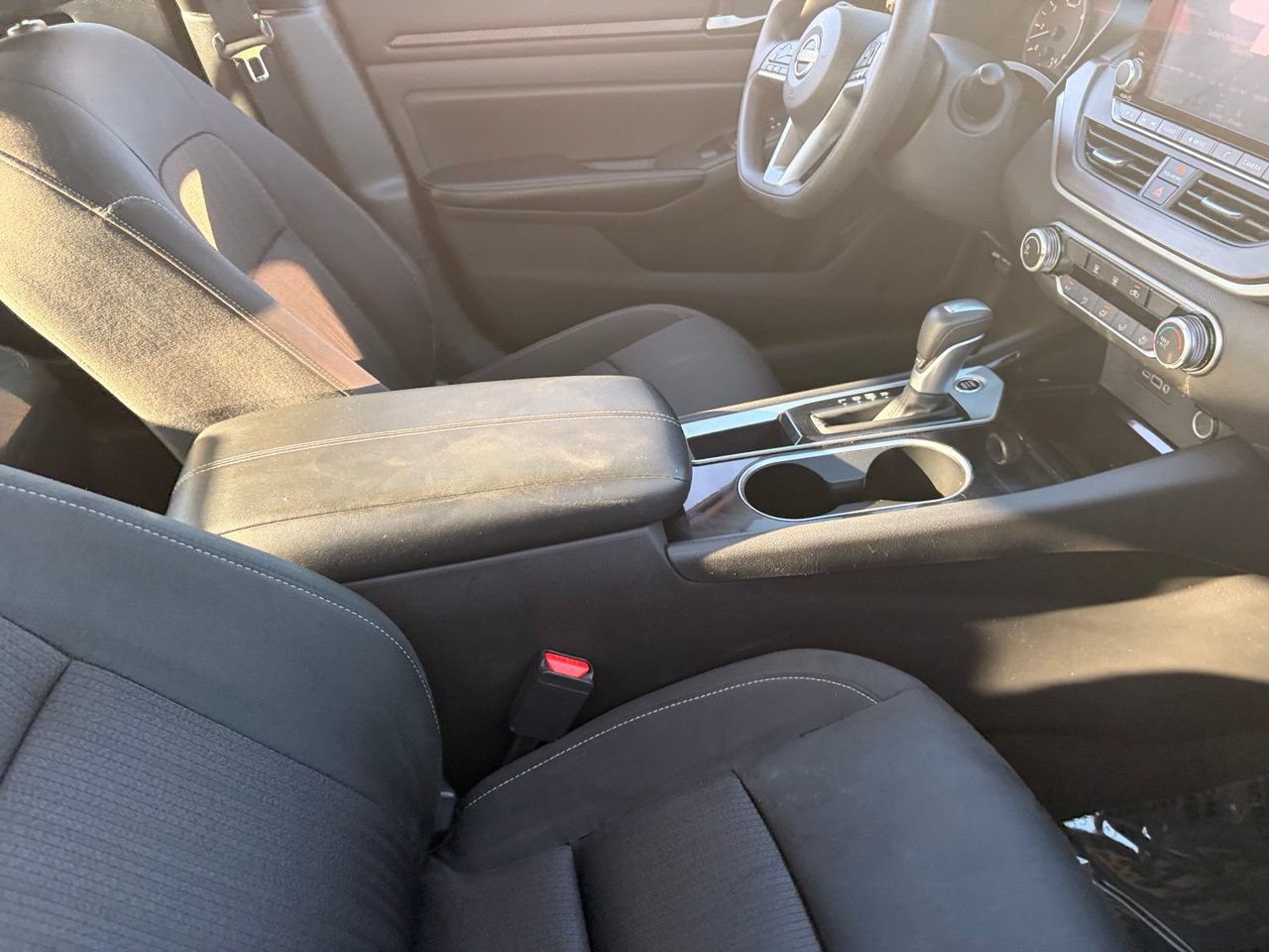 Certified 2024 Nissan Altima 2.5 SV FWD image 11