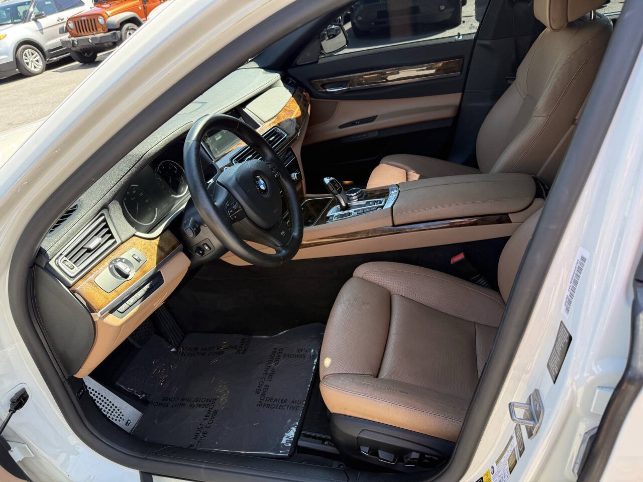 Used 2014 BMW 740Li xDrive w/ Executive Package AWD/4WD image 6