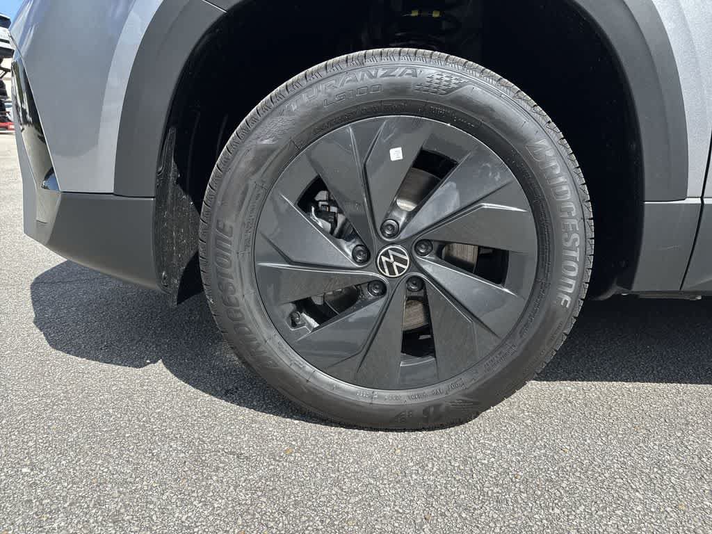 New 2026 Volkswagen Taos S FWD image 10