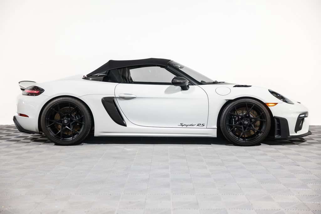 Used 2024 Porsche 718 Boxster Spyder RS w/ Weissach Package RWD image 24