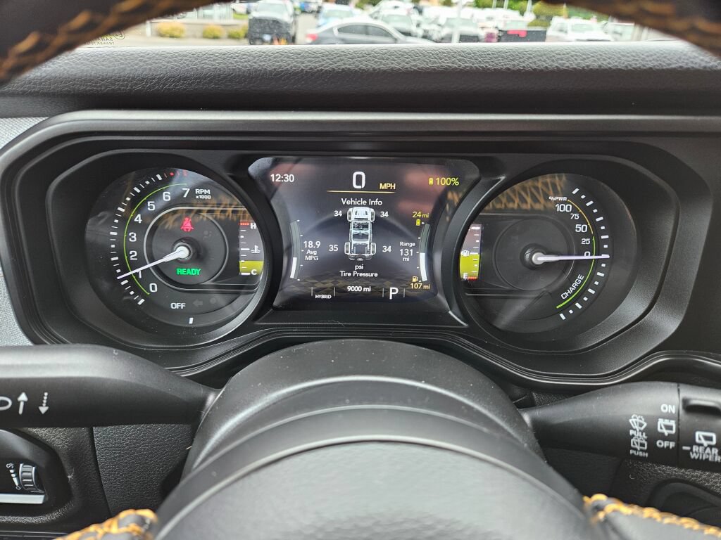 Used 2024 Jeep Wrangler Unlimited AWD/4WD image 22