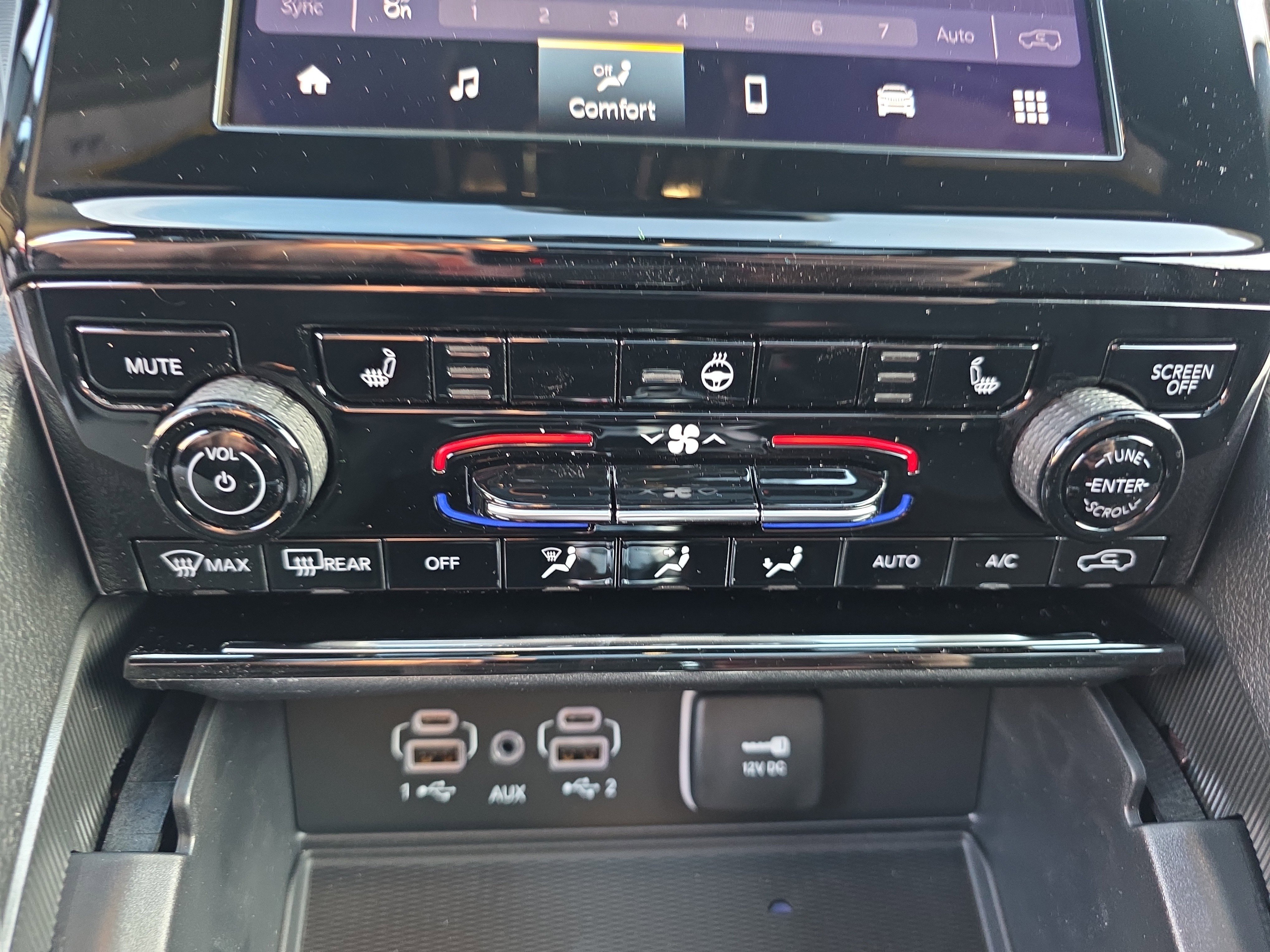 New 2025 Jeep Grand Cherokee Altitude image 6