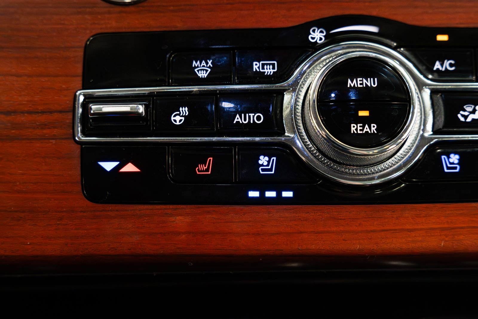 Used 2021 Lincoln Aviator Reserve w/ Equipment Group 210A image 14