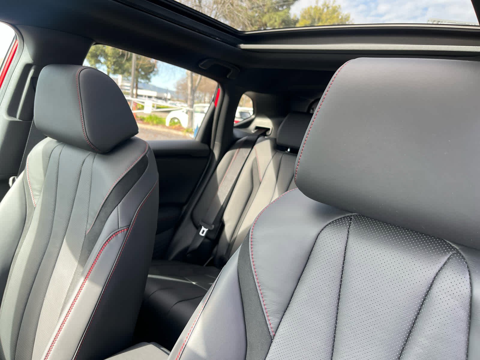 Used 2025 Acura ADX A-Spec image 36