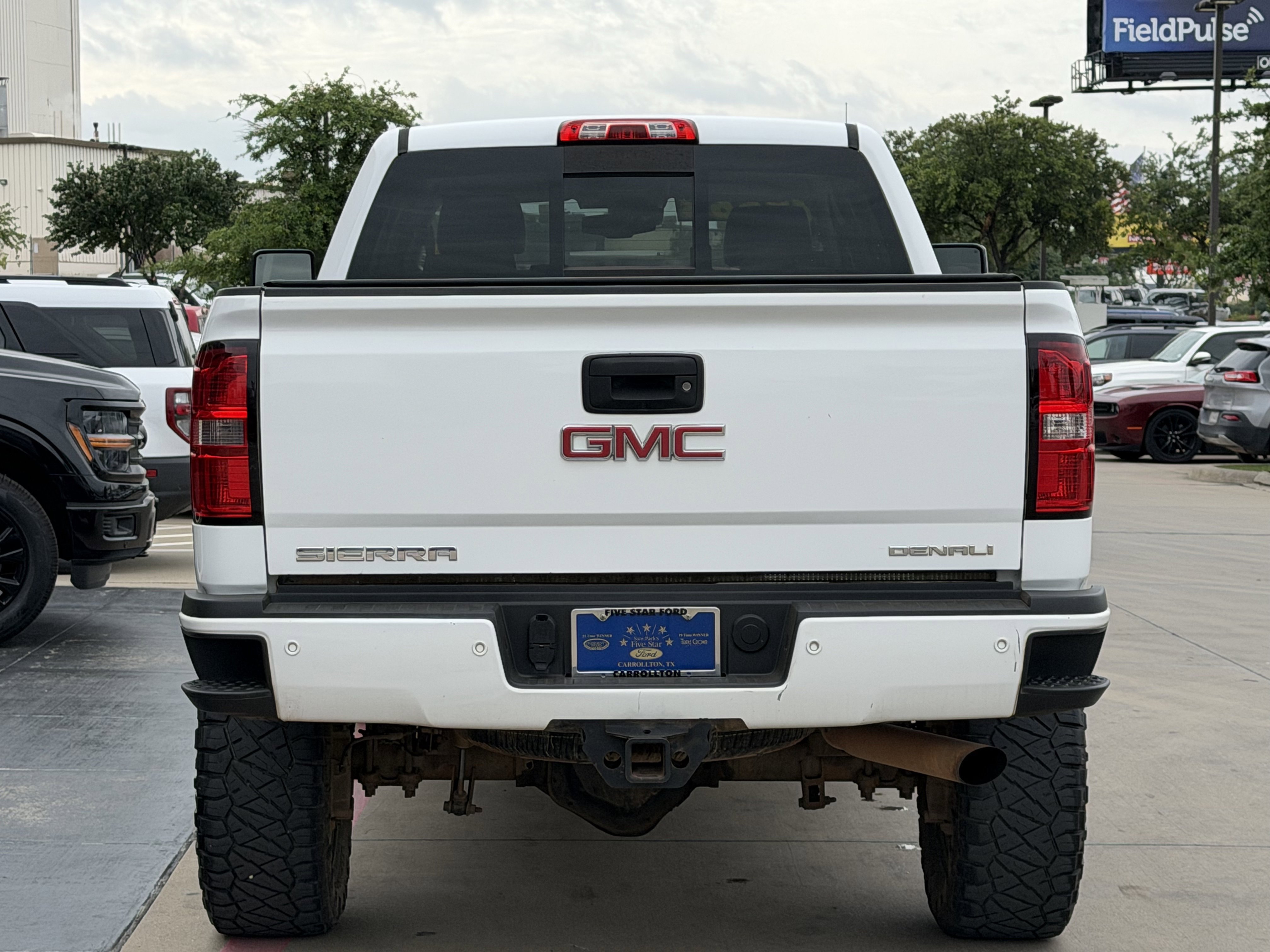 Used 2015 GMC Sierra 2500 Denali AWD/4WD image 5