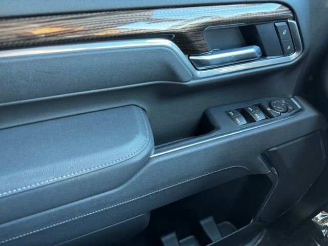 Used 2025 Chevrolet Silverado 3500 LT w/ Convenience Package image 31