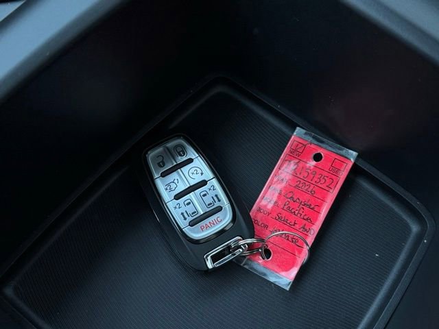 New 2026 Chrysler Pacifica Select image 50