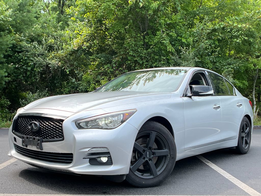 Used 2017 INFINITI Q50 Premium w/ 2.0T Premium Plus Package AWD/4WD image 1