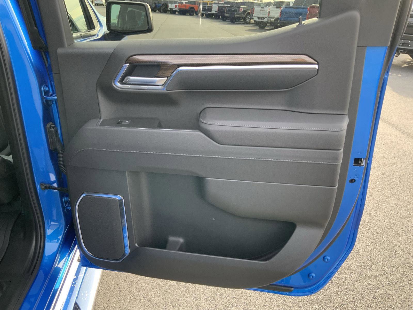 New 2026 Chevrolet Silverado 1500 RST w/ Z71 Off-Road Package image 60