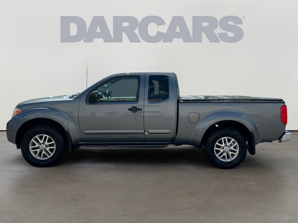 Used 2017 Nissan Frontier SV w/ SV Value Truck Package AWD/4WD image 4