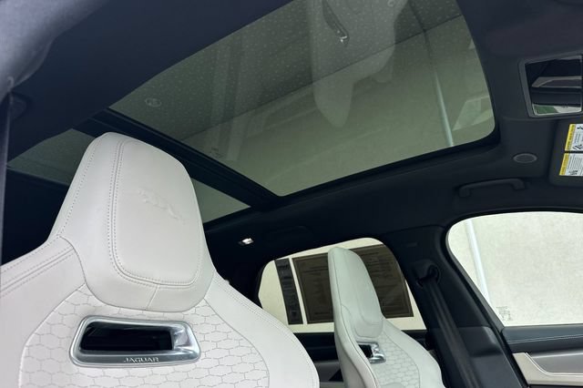 Certified 2024 Jaguar F-PACE R-Dynamic S AWD/4WD image 16