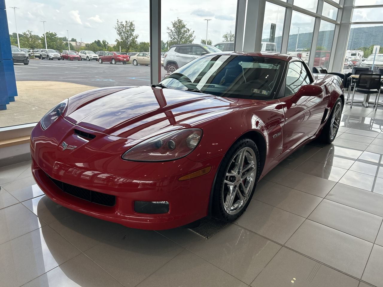 Used 2007 Chevrolet Corvette Z06 w/ Preferred Equipment Group RWD video 1