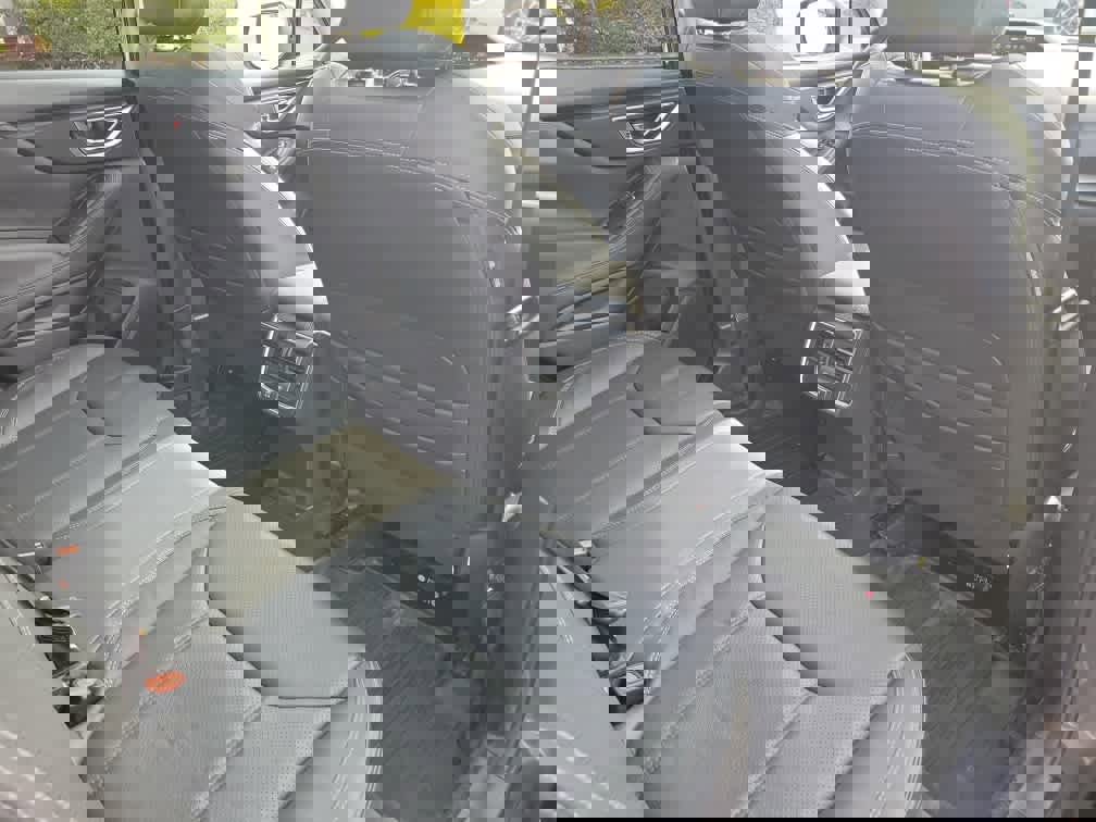 Used 2020 Subaru Forester Limited image 31