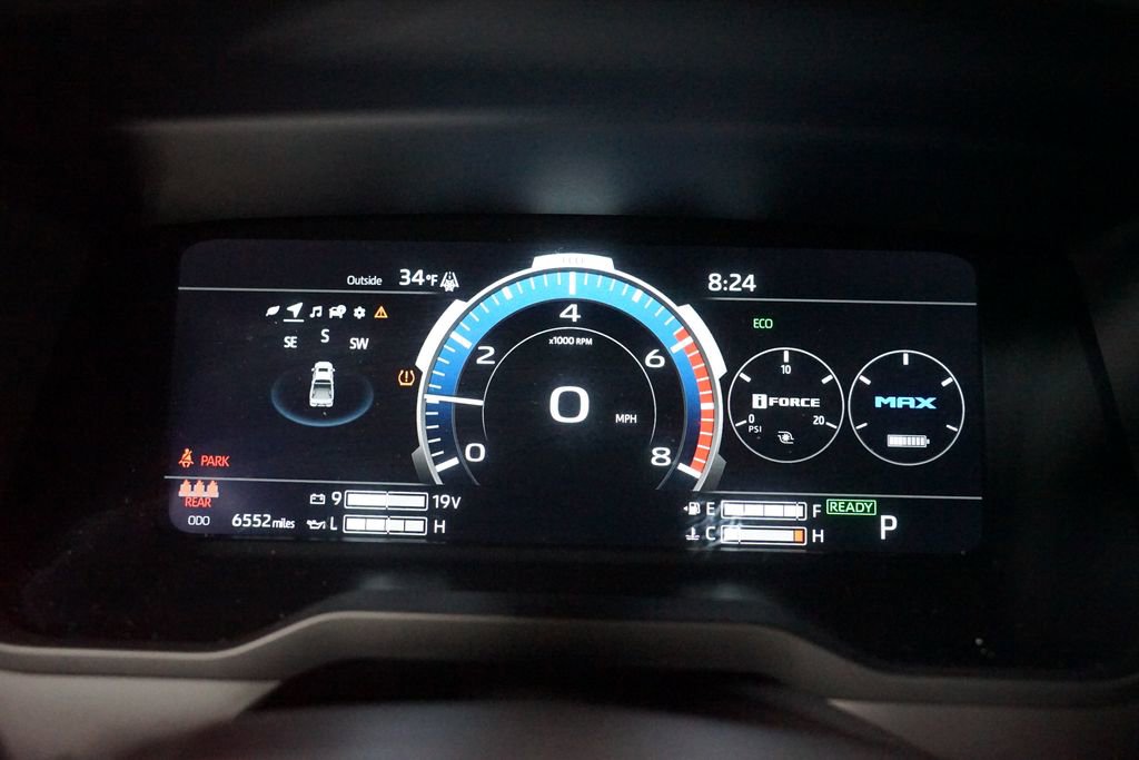 Used 2025 Toyota Tundra Limited image 16