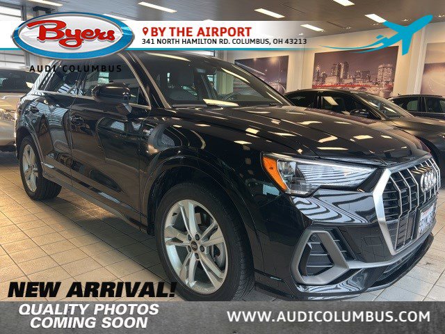 Used 2022 Audi Q3 2.0T Premium w/ 19" Wheel Package image 1