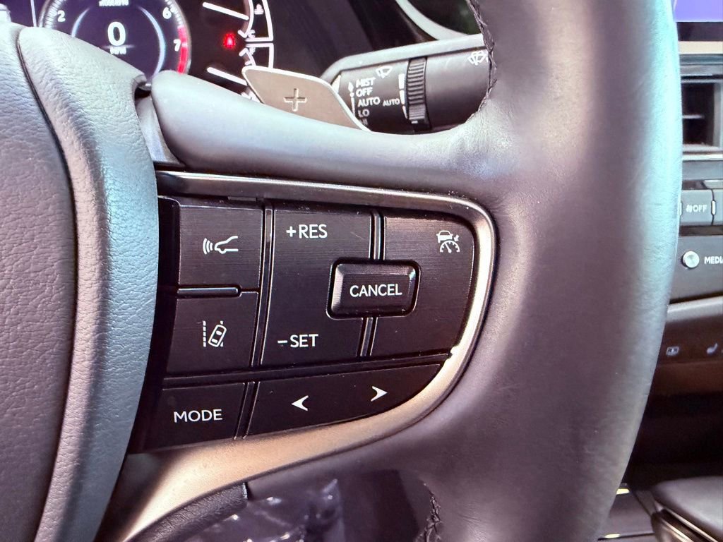 Certified 2023 Lexus ES 350 w/ Premium Package FWD image 21