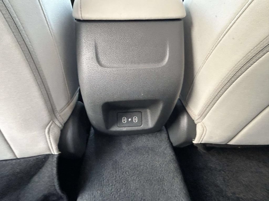 Used 2024 Hyundai Sonata SEL FWD image 10