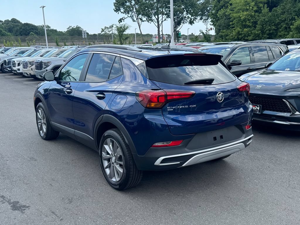 Used 2023 Buick Encore GX Select w/ Experience Buick Package AWD/4WD image 5