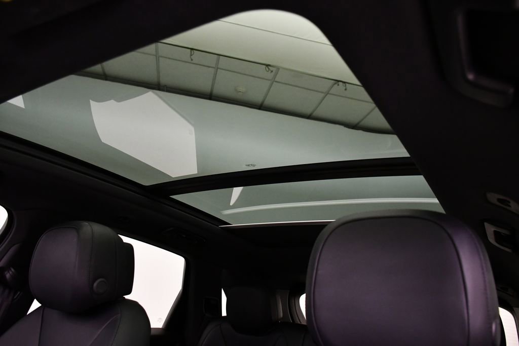 Used 2022 Porsche Cayenne image 19