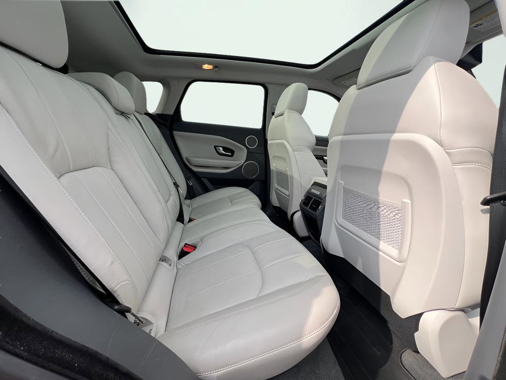 Used 2018 Land Rover Range Rover Evoque SE Premium AWD/4WD image 22