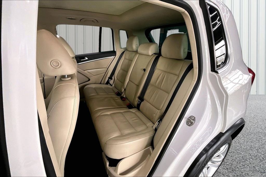 Used 2013 Volkswagen Tiguan SEL image 20