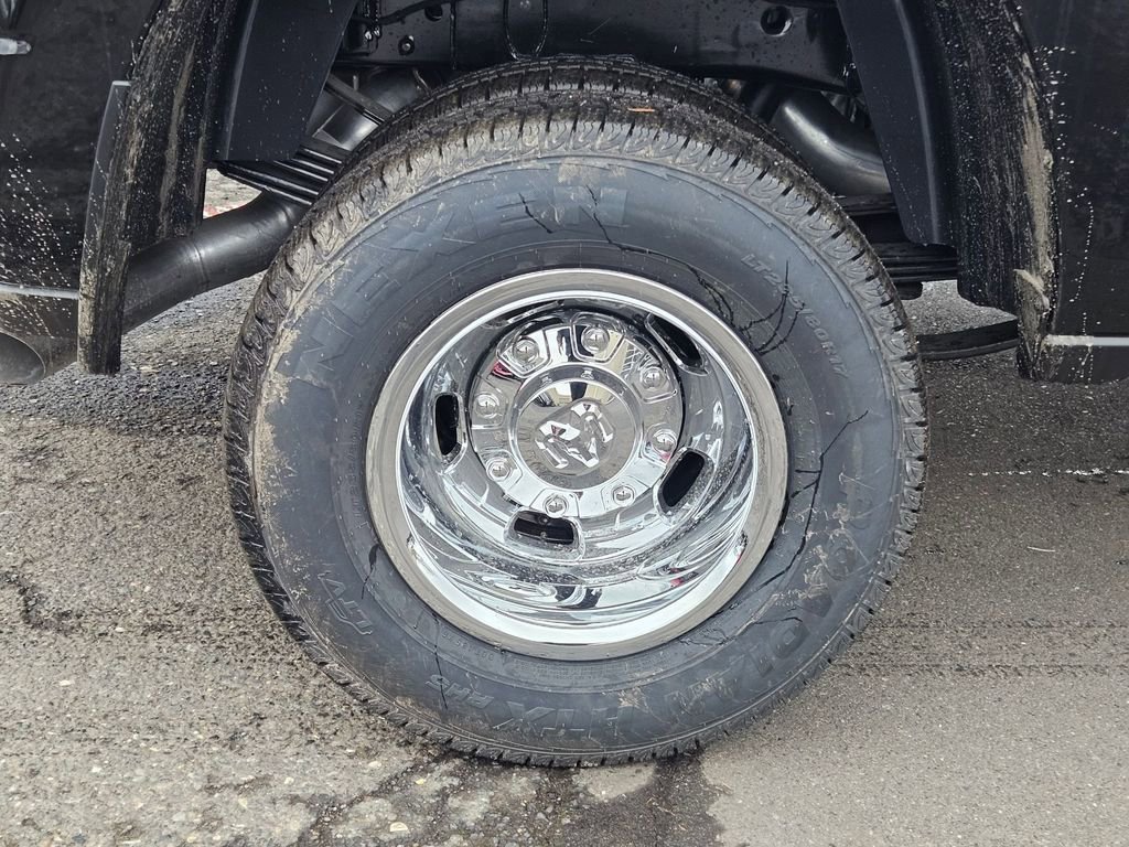 New 2026 RAM 3500 Tradesman image 9