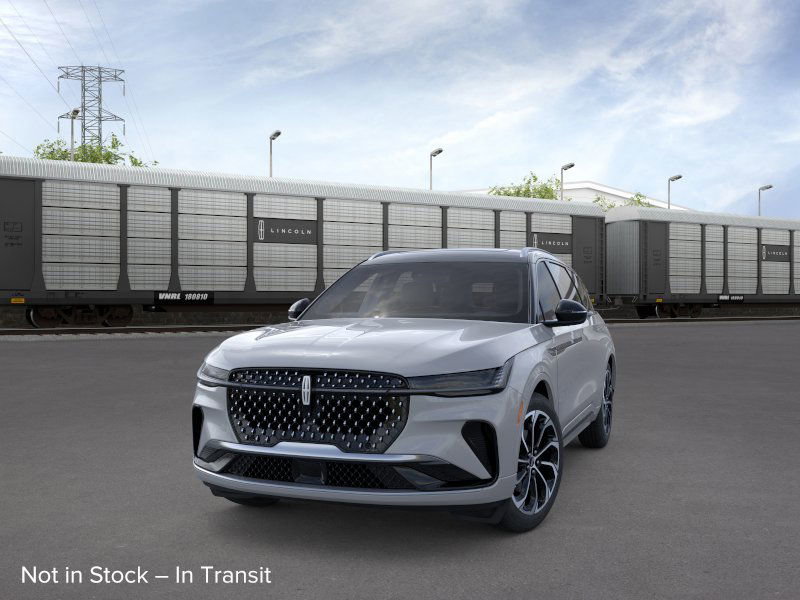 New 2026 Lincoln Nautilus Reserve image 2