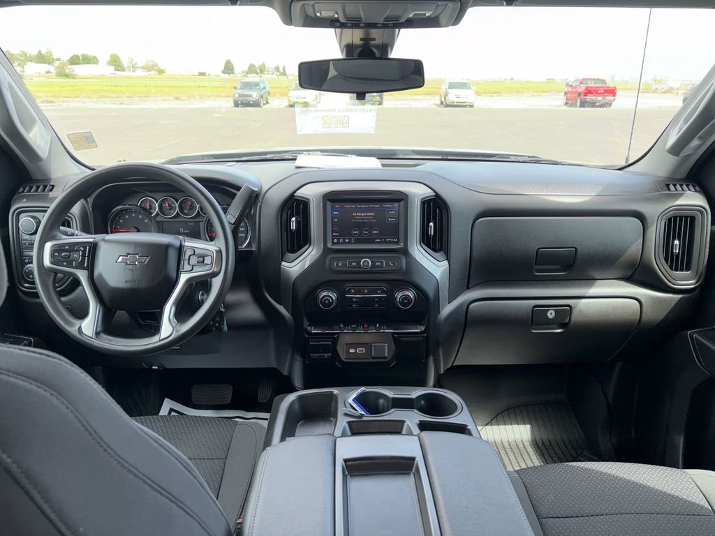Used 2021 Chevrolet Silverado 1500 Custom Trail Boss w/ Safety Confidence Package AWD/4WD image 17