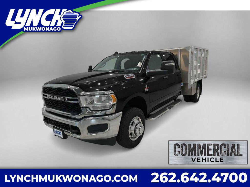 New 2024 RAM 3500 Tradesman w/ Chrome Appearance Group image 1