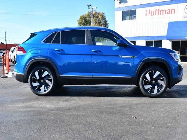 New 2025 Volkswagen Atlas Cross Sport SEL AWD/4WD image 8