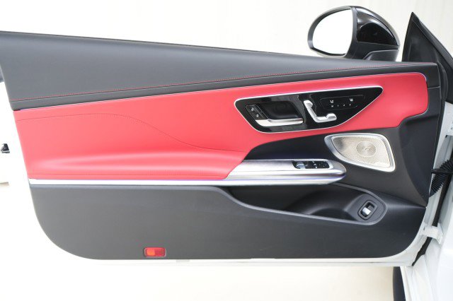 Used 2024 Mercedes-Benz CLE 53 AMG 4MATIC image 45