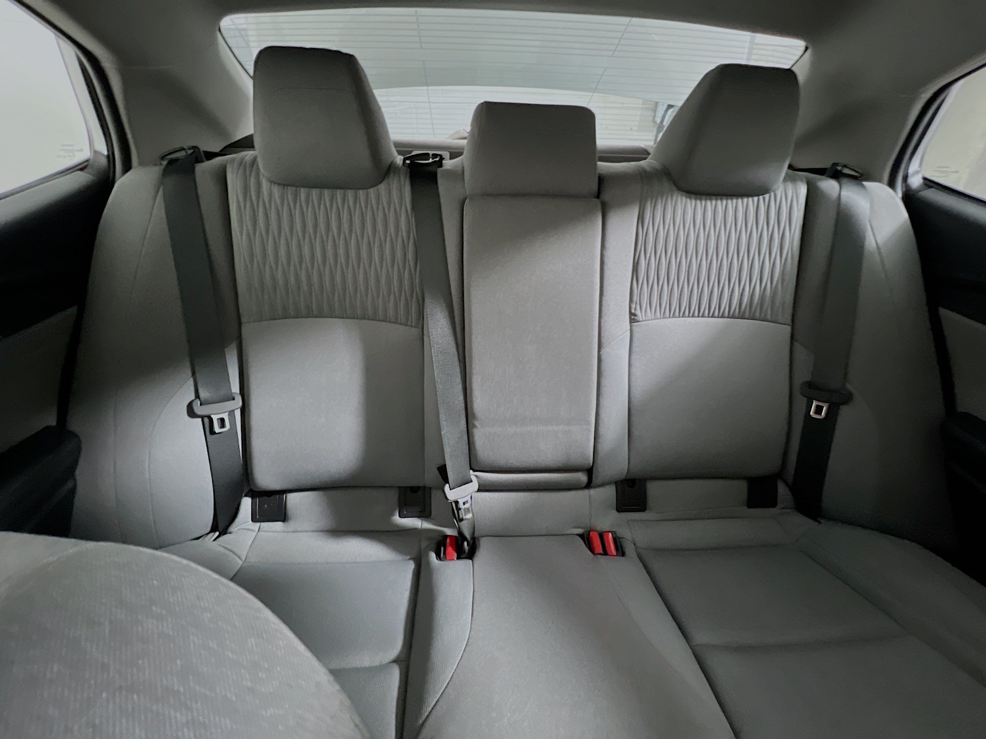 Used 2025 Toyota Camry LE FWD image 33