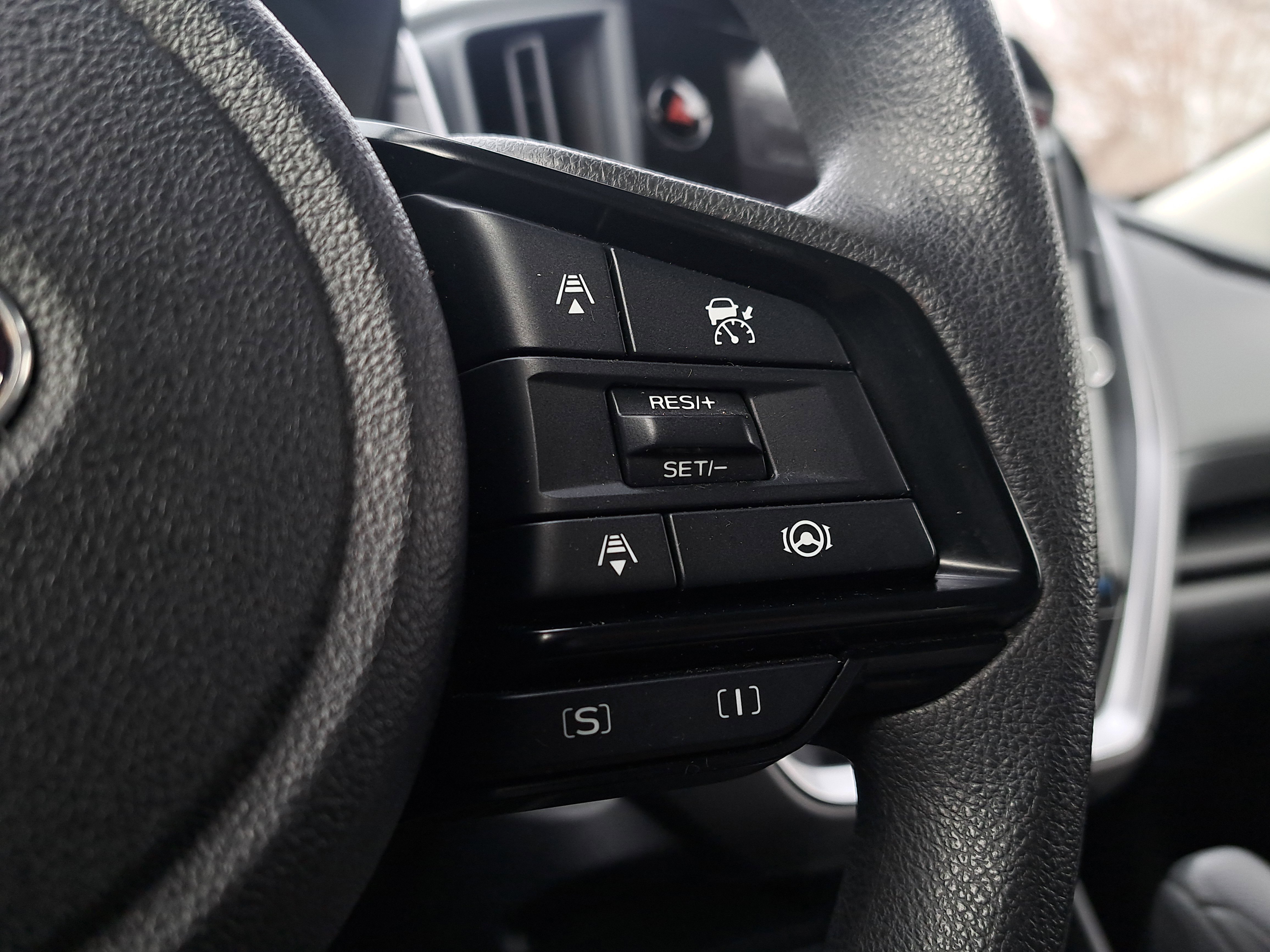 Used 2024 Subaru Crosstrek 2.0i Premium image 20