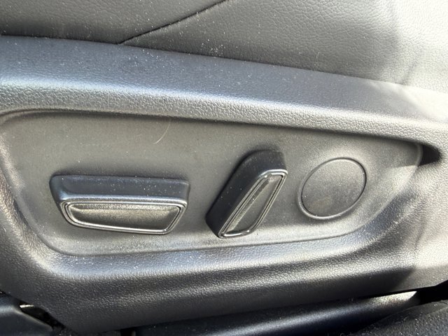Certified 2026 Toyota Corolla XSE FWD image 32