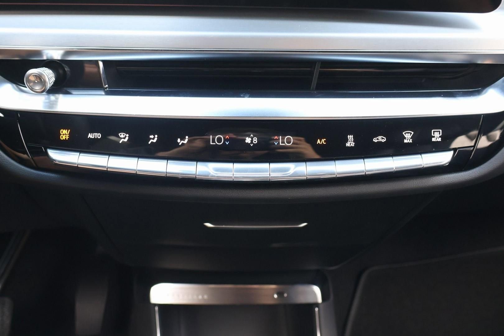 New 2026 Cadillac Lyriq Sport RWD image 27