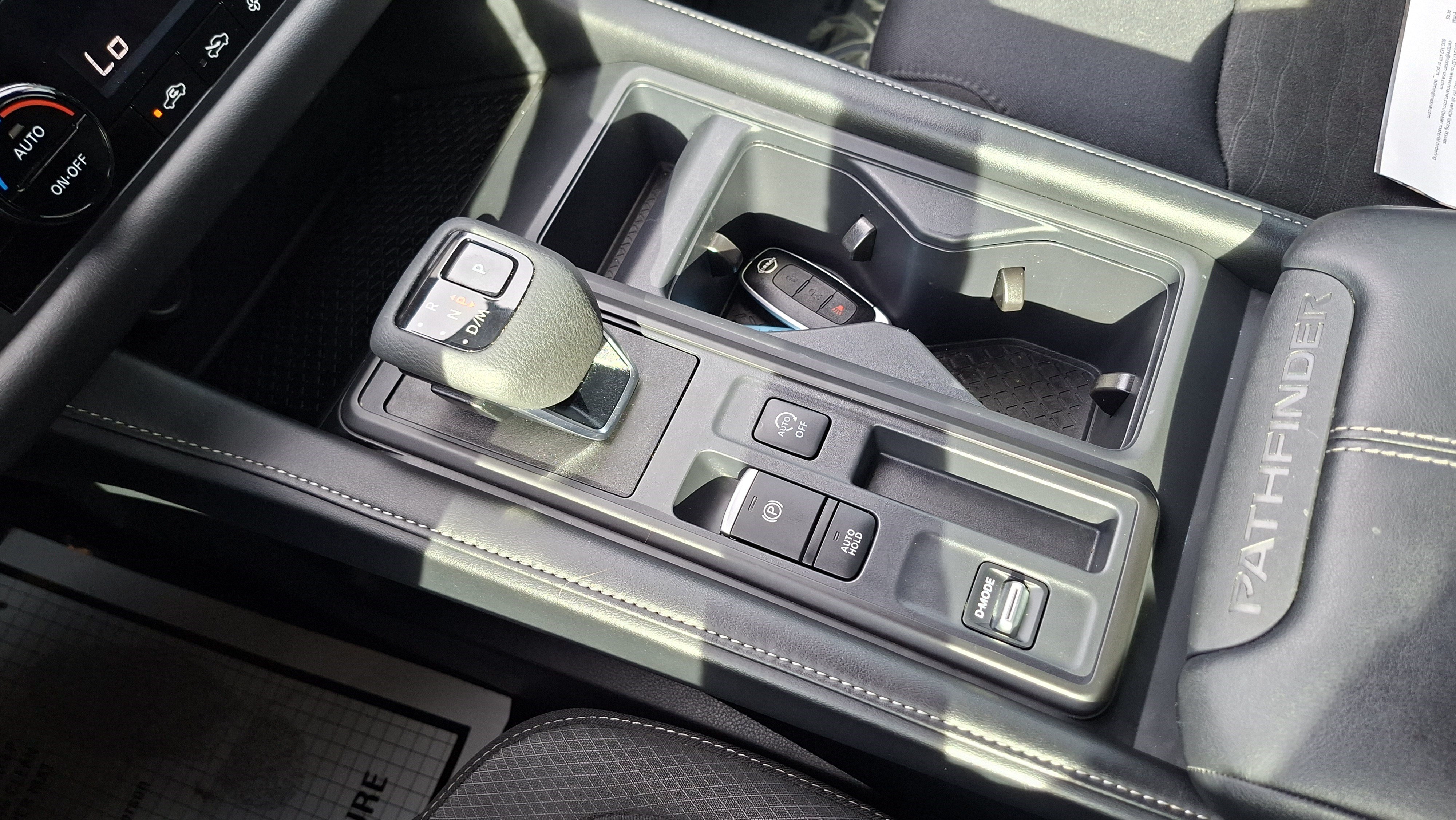 Certified 2025 Nissan Pathfinder S FWD image 16