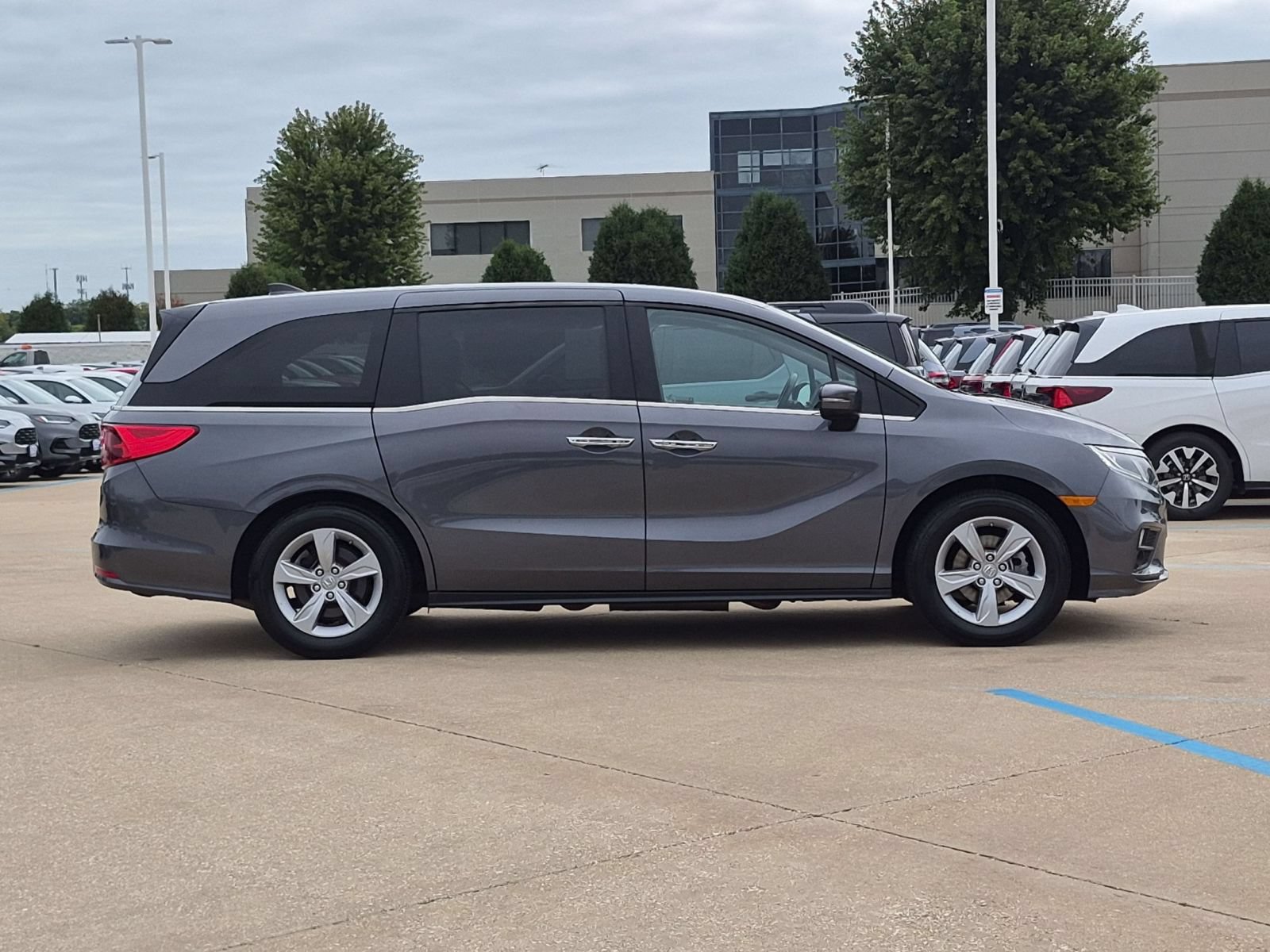 Certified 2019 Honda Odyssey EX-L image 6