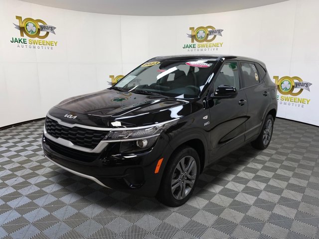Certified 2023 Kia Seltos LX image 4